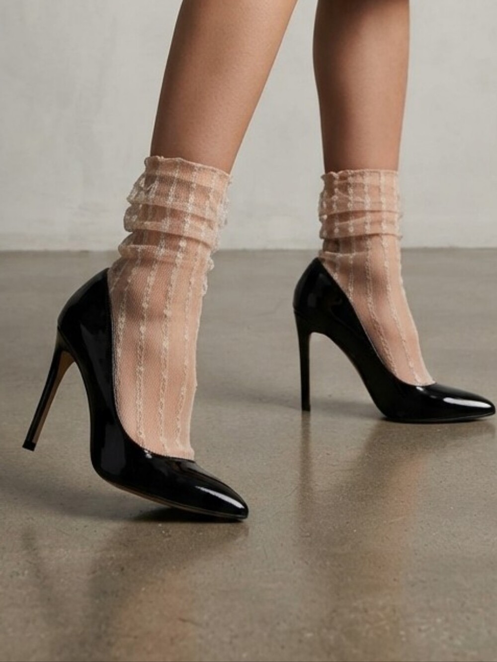 White Lace Socks Hosiery Mesh Spring Socks Tulle Slouch Stockings - Picture 1 of 7